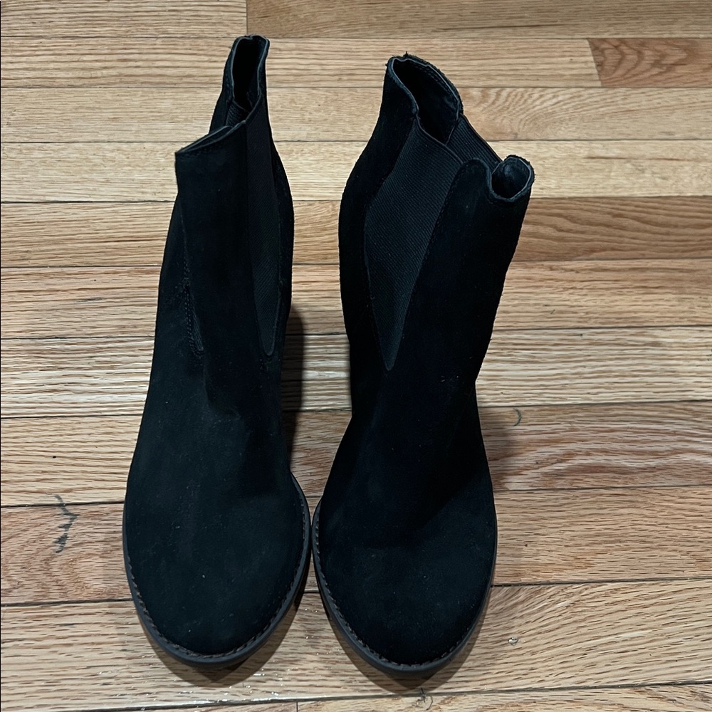 Lucky Brand Black Ankle Booties
